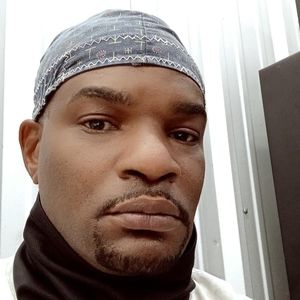 Meet your Posher, Bobby